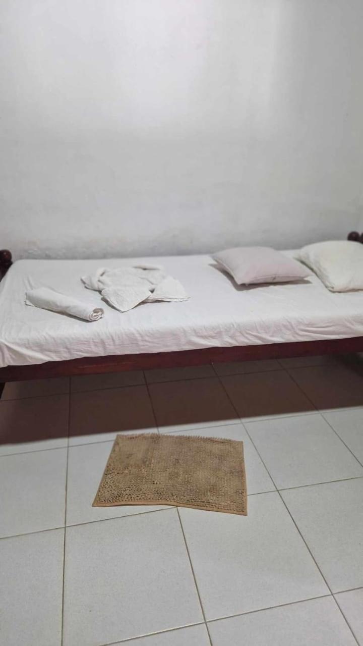 Damith Guest House Унаватуна Екстер'єр фото