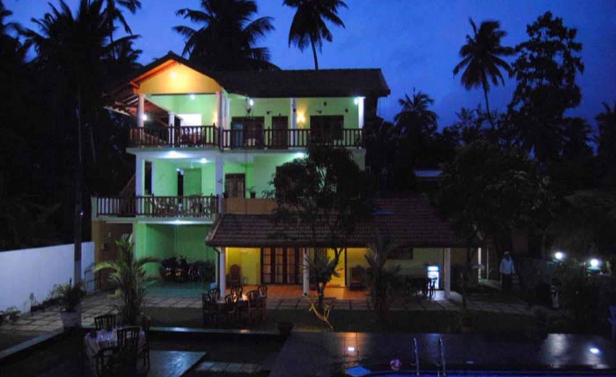 Damith Guest House Унаватуна Екстер'єр фото